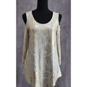 Eggshell Tee by JM Top